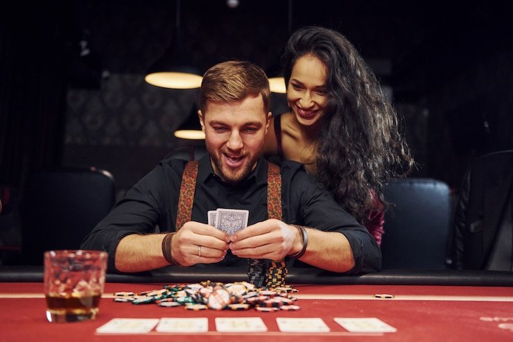 Three Card Poker Game 